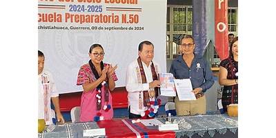 ESCUELA SECUNDARIA TÉCNICA