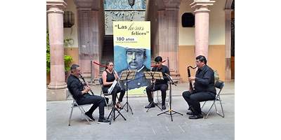 FERNANDO VILLALPANDO