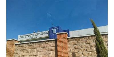 INSTITUTO CUMBRES DE CELAYA