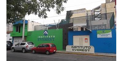 INSTITUTO EVEREST