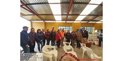 LA LUZ DEL CAMPESINO