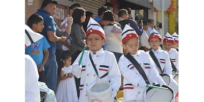 LOS NIÑOS HEROES