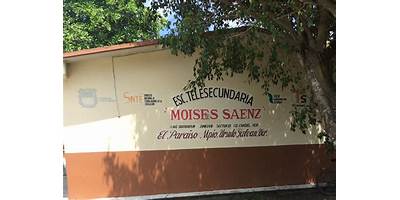 MOISES SAENZ