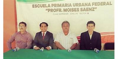 MOISES SAENZ