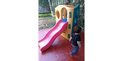 MONTESSORI LAUREL