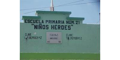NIÑOS HEROES