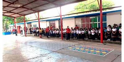 NIÑOS HEROES