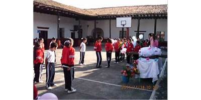NIÑOS HEROES