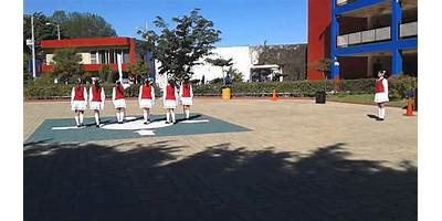 NIÑOS HÉROES