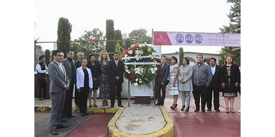 NIÑOS HEROES