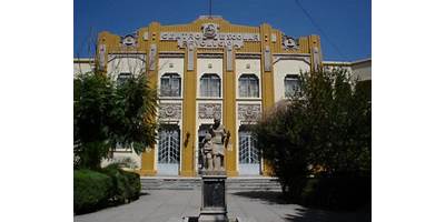 NUM. 6 CENTRO ESCOLAR REVOLUCION