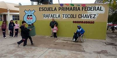 RAFAELA TOCOLI CHAVEZ