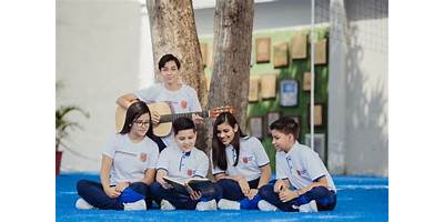 RAPHAEL SANTI SCHOOL
