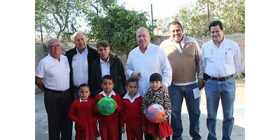 RICARDO FLORES MAGON