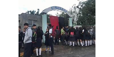 SECUNDARIA Y BACHILLERES Y ARTES Y OFICIOS