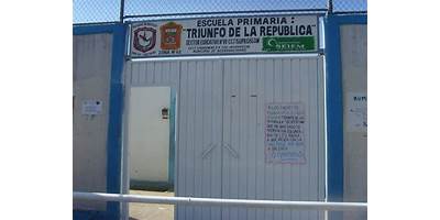 TRIUNFO DE LA REPUBLICA
