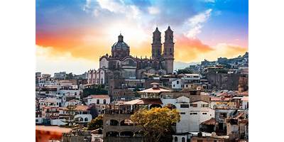 XOCHITL