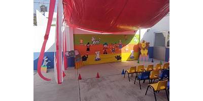 CENTRO INFANTIL UN MUNDO IDEAL