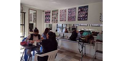 CENTRO DE CAPACITACION DE BELLEZA VALLE DE CHIAPAS