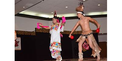 INSTITUTO DE LA DANZA MEXICANA EN ZIHUATANEJO HUEHUECOYOTL