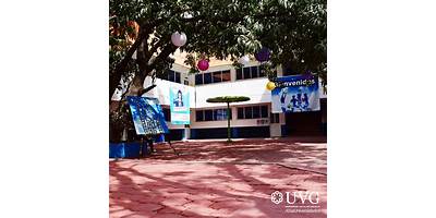 BACHILLERATO UVG. CAMPUS TUXTLA