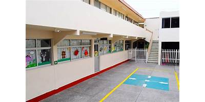 COLEGIO OLIVERIO CROMWELL
