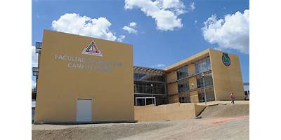 ESCUELA PARRALENSE DE ENFERMERIA UACH