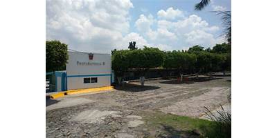 ESCUELA PREPARATORIA NO. 8
