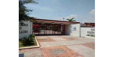 ESCUELA PREPARATORIA NO. 9