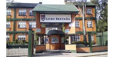 LICEO BRETAÑA