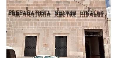 PREPARATORIA SKOLE