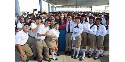 PREPARATORIA TECNICA MUNICIPAL DE NUEVO LAREDO "MANUEL GOMEZ MORIN"