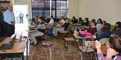 TELEBACHILLERATO 8651 "LEON BARRI PAREDES"