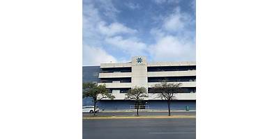 UNIVERSIDAD LUX