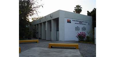 CENTRO DE ESTUDIOS PROFESIONALES